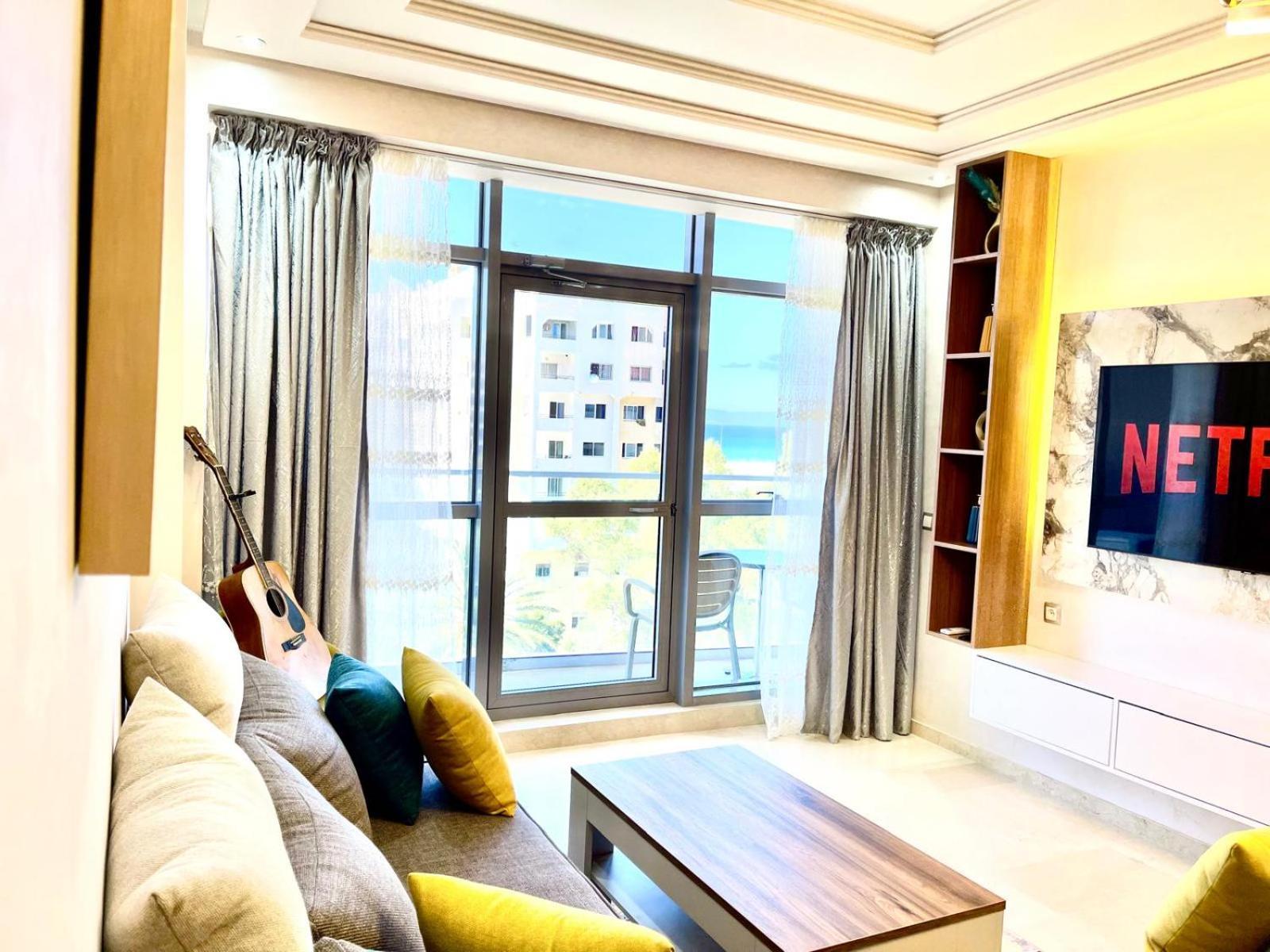 Modern Elegance With Sea Views In Central Tangier - Steps To Beach, Train And Attractions! Exterior foto